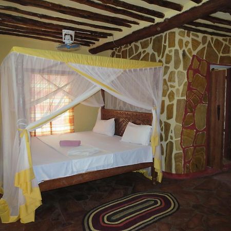 Santa Maria Coral Park Hotel Pongwe Exterior photo