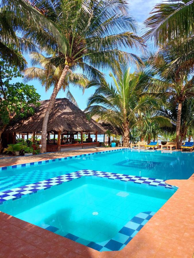 Santa Maria Coral Park Hotel Pongwe Exterior photo