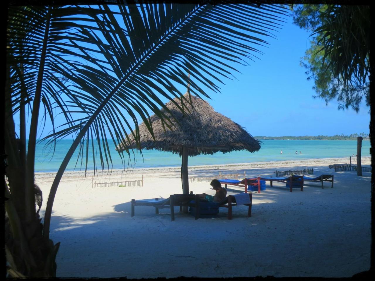 Santa Maria Coral Park Hotel Pongwe Exterior photo